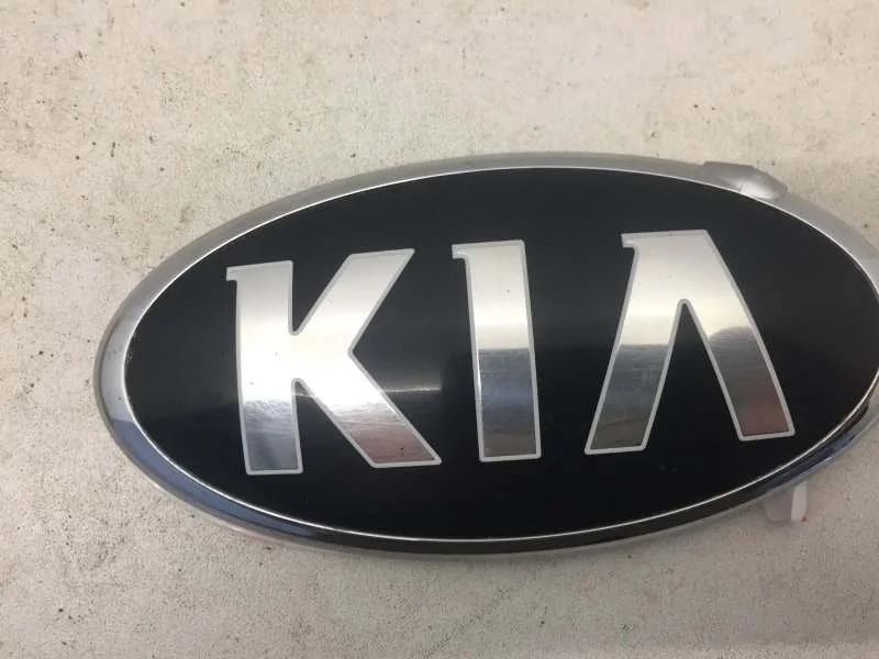 Эмблема Kia Ceed 2012-2018 86310A2000 2, передняя