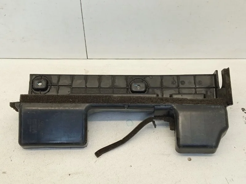 Кожух панели Hyundai Solaris 2017-2020 25321Н5100 2, левый