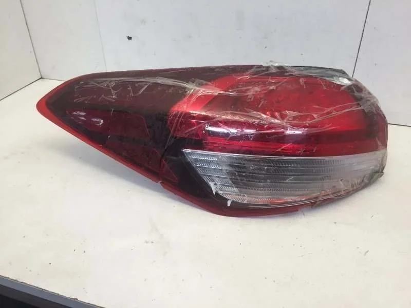Фонарь Kia Cerato 2013-2020 92402A7700 3, задний правый