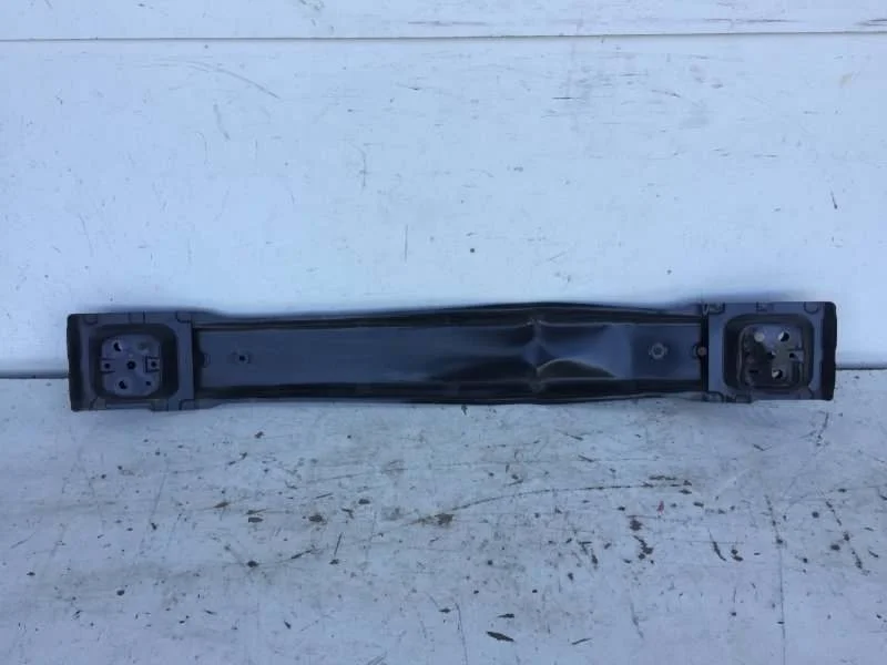 Усилитель бампера Toyota Camry 2020-2023 5202306230 XV70, задний