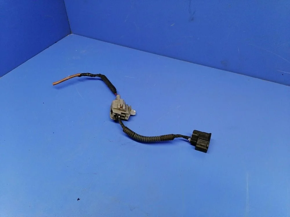 Провод датчика детонации Toyota Camry XV50 рестайлинг 2 (2017—2018) 8961520090
