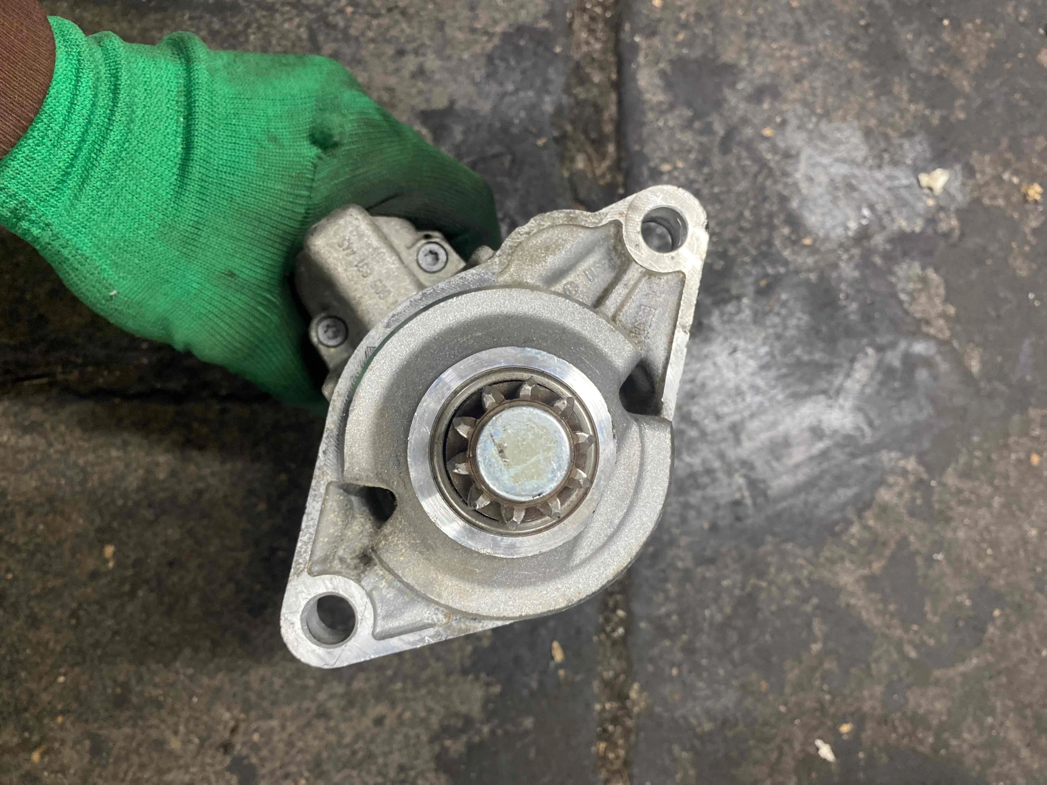 Стартер Volkswagen Mk6 (2008—2012) 02E911023J
 BMY