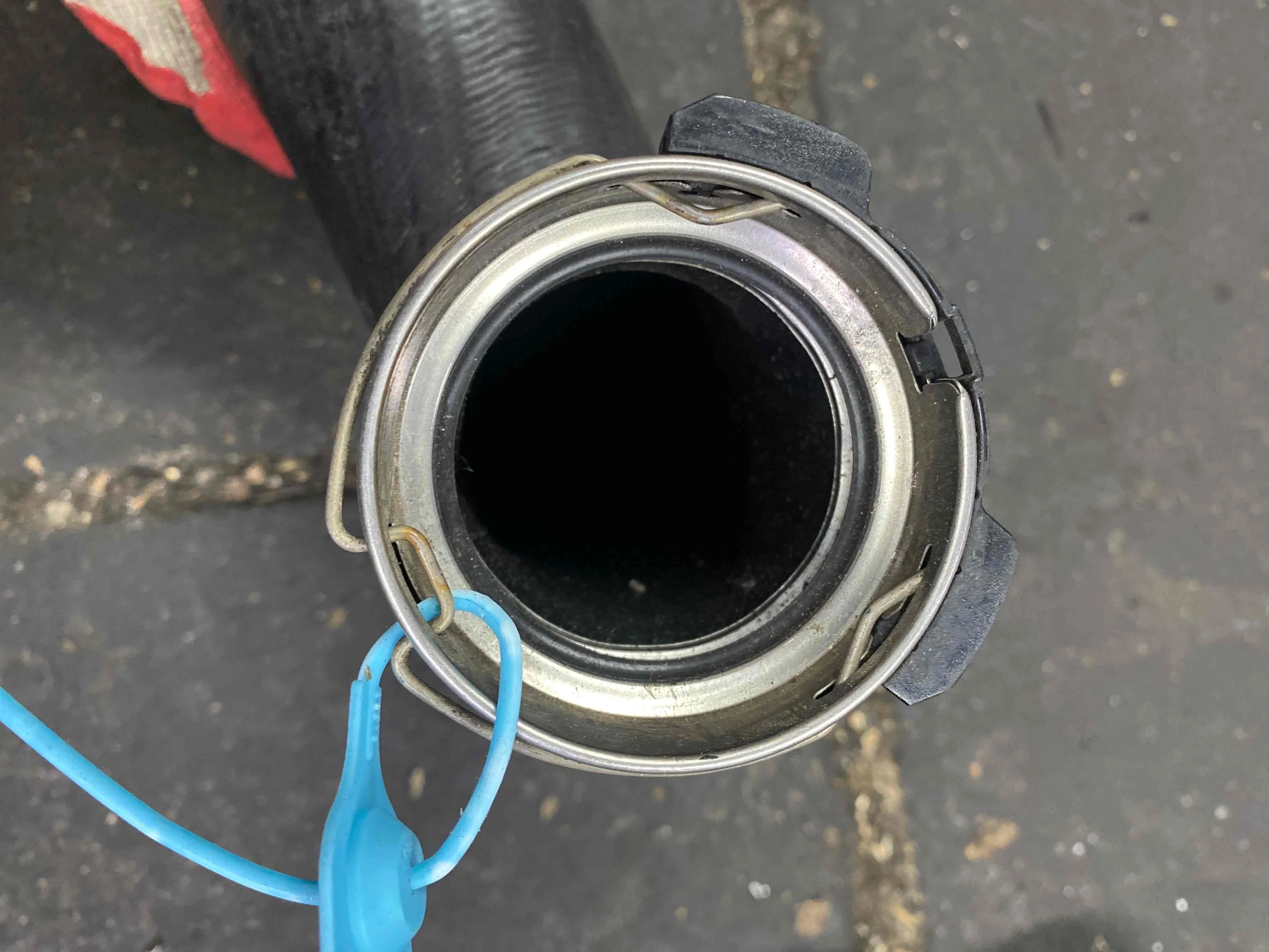 Патрубок интеркулера Mercedes-Benz W906 (2006—2019) A9065283782 651