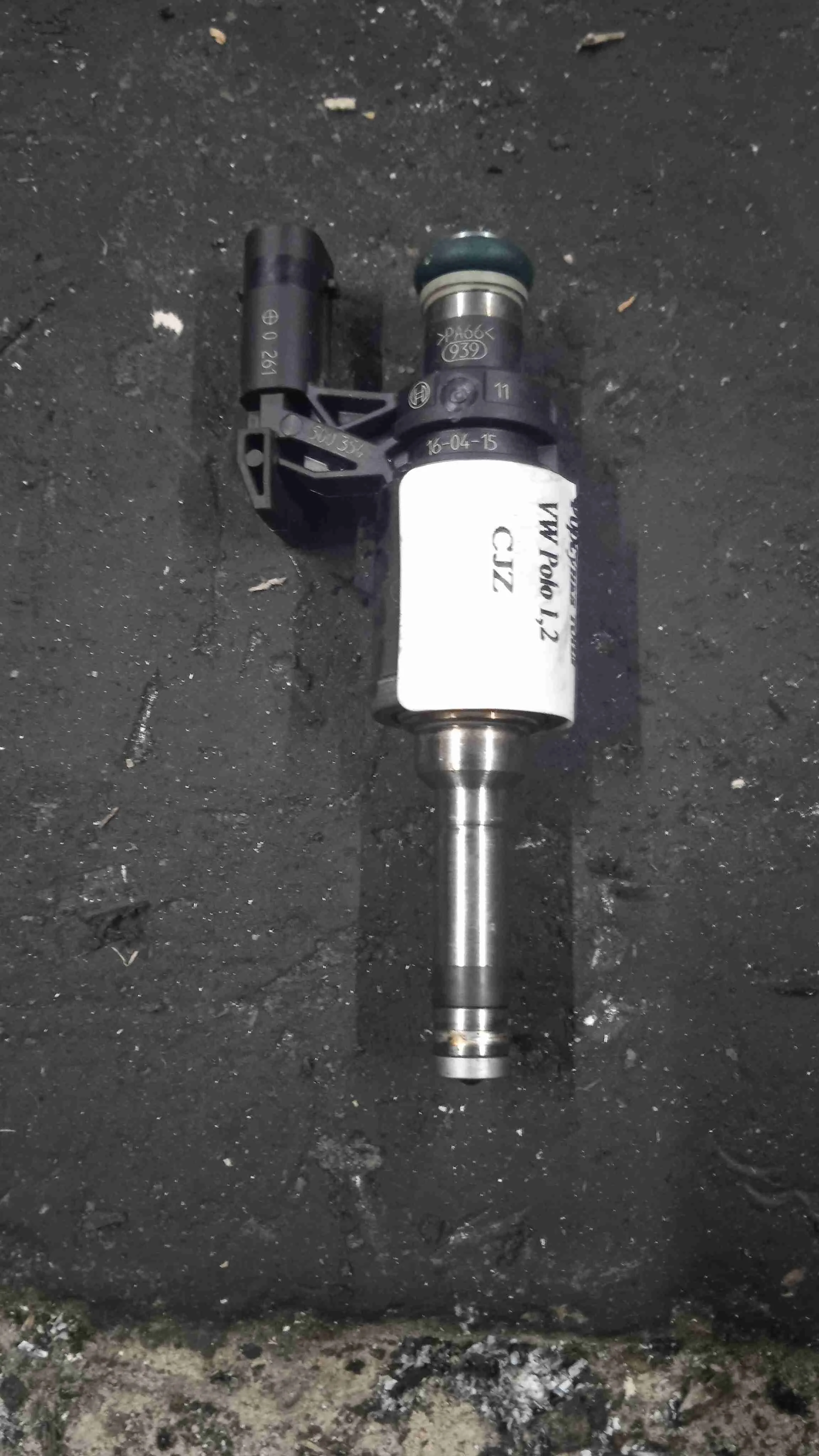 Форсунка Volkswagen V (2009—2015) 04E906036Q
 CJZ