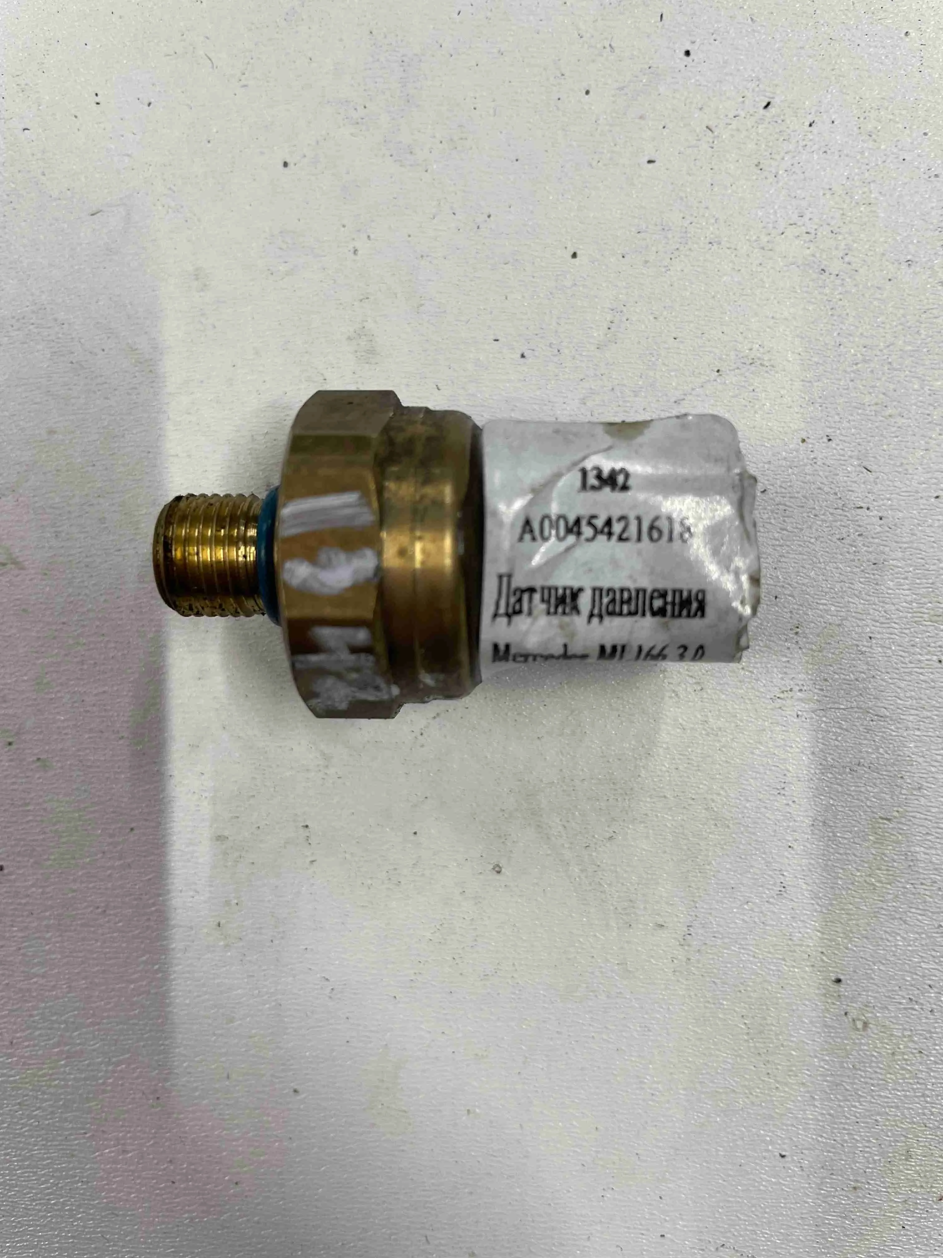 Датчик давления топлива Mercedes-Benz W166 (2011—2015) A0045421618
 642826