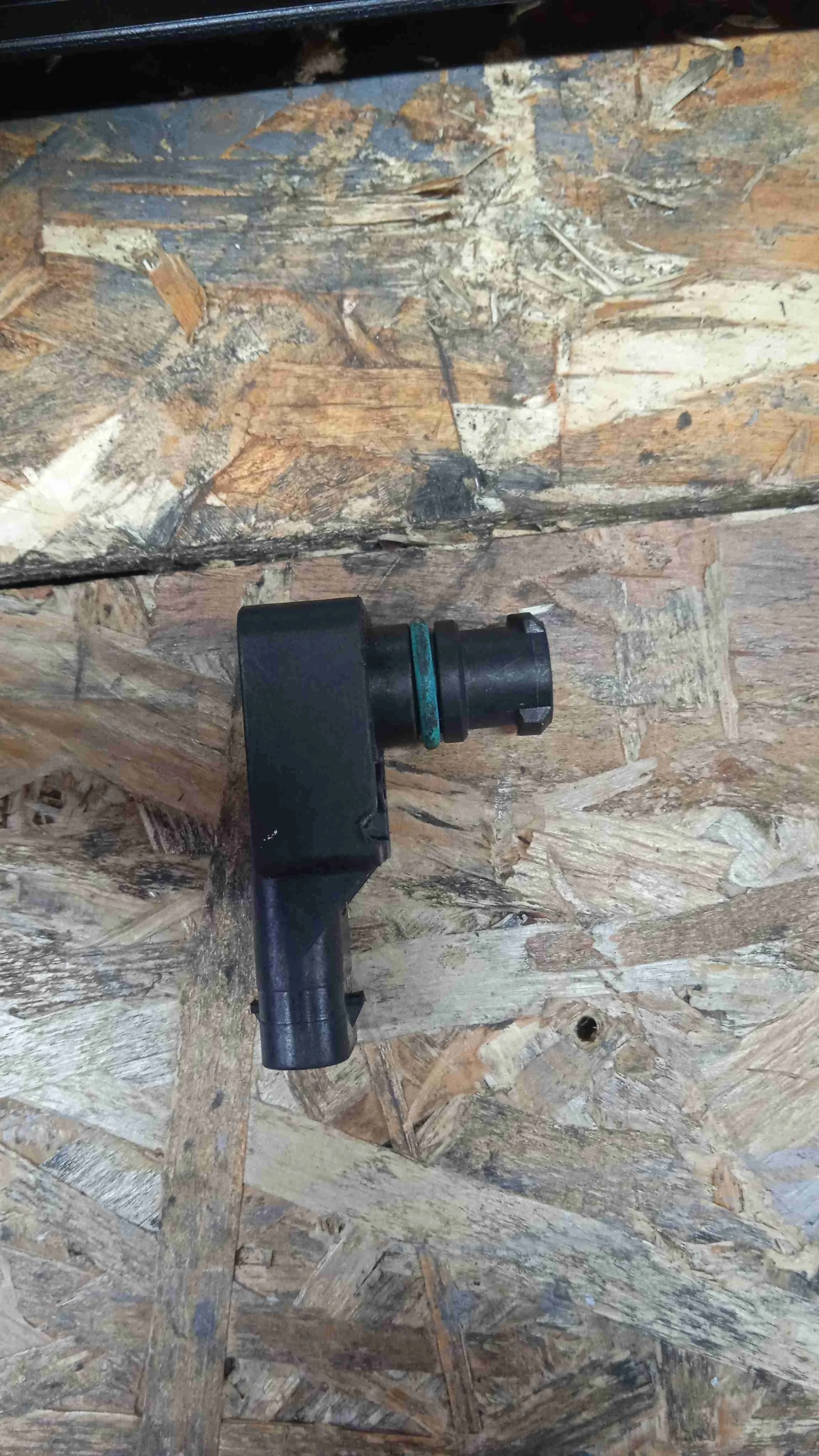 Датчик абсолютного давления Mercedes-Benz W222/C217/A217 (2013—2017) A0071530528
 278920