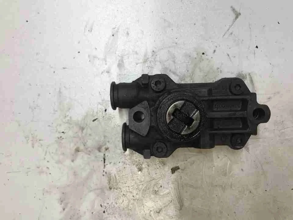 Насос топливный Mercedes-Benz W202 рестайлинг (1997—2001) A6110900350
 646