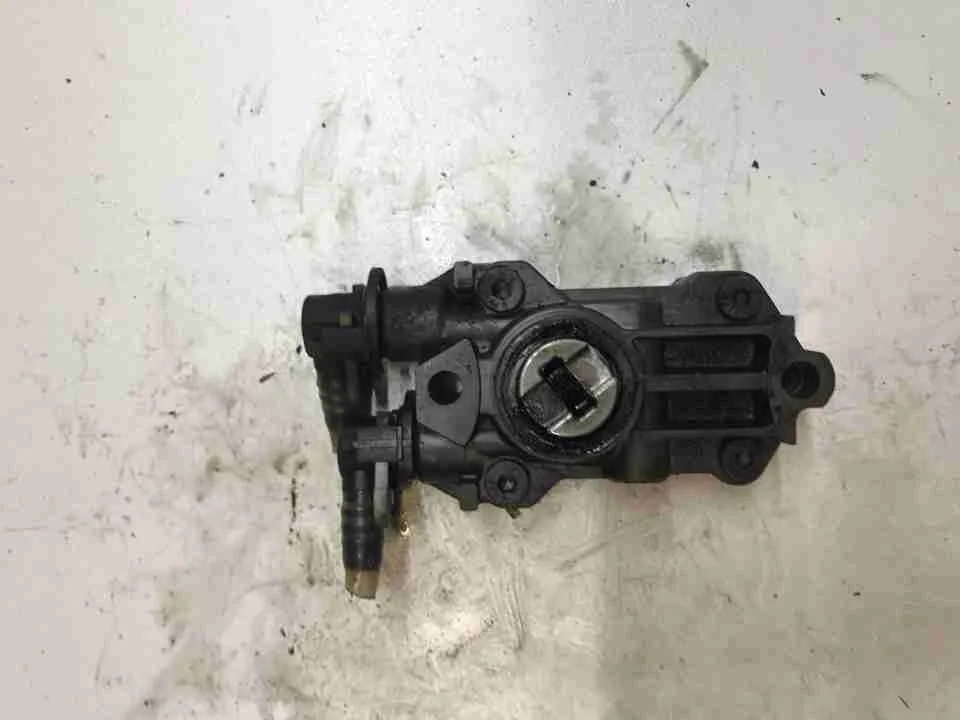 Насос топливный Mercedes-Benz W202 рестайлинг (1997—2001) A6110900350
 646