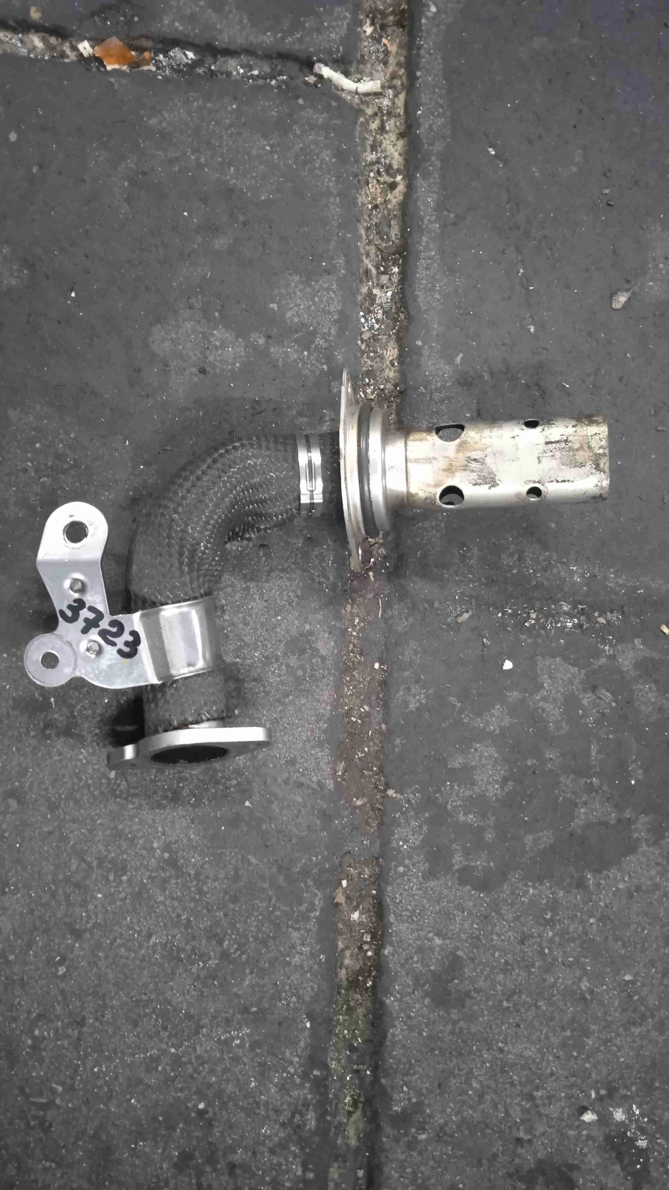 Трубка системы рециркуляции EGR Land Rover IV (2012—2017) LR023038
 448DT