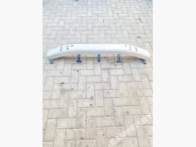 Усилитель бампера переднего Toyota 150 (2009—2013) 5202160160,,5202160200