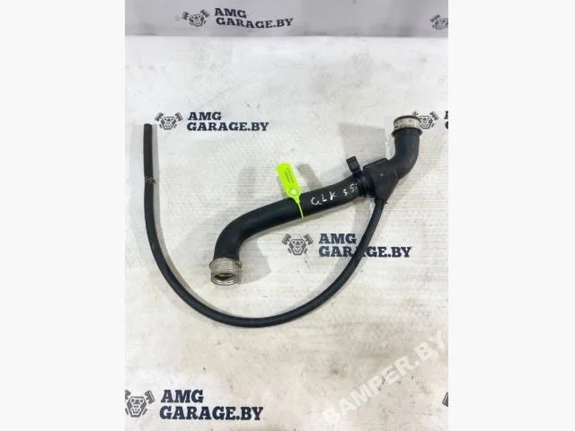 Патрубок (трубопровод, шланг) Mercedes-Benz W204/S204 (2006—2011) A2045010382