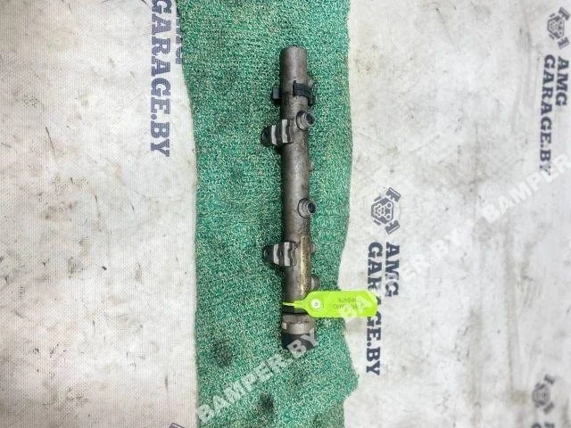 Топливная рампа Audi C6 (S6,RS6) 057130764f