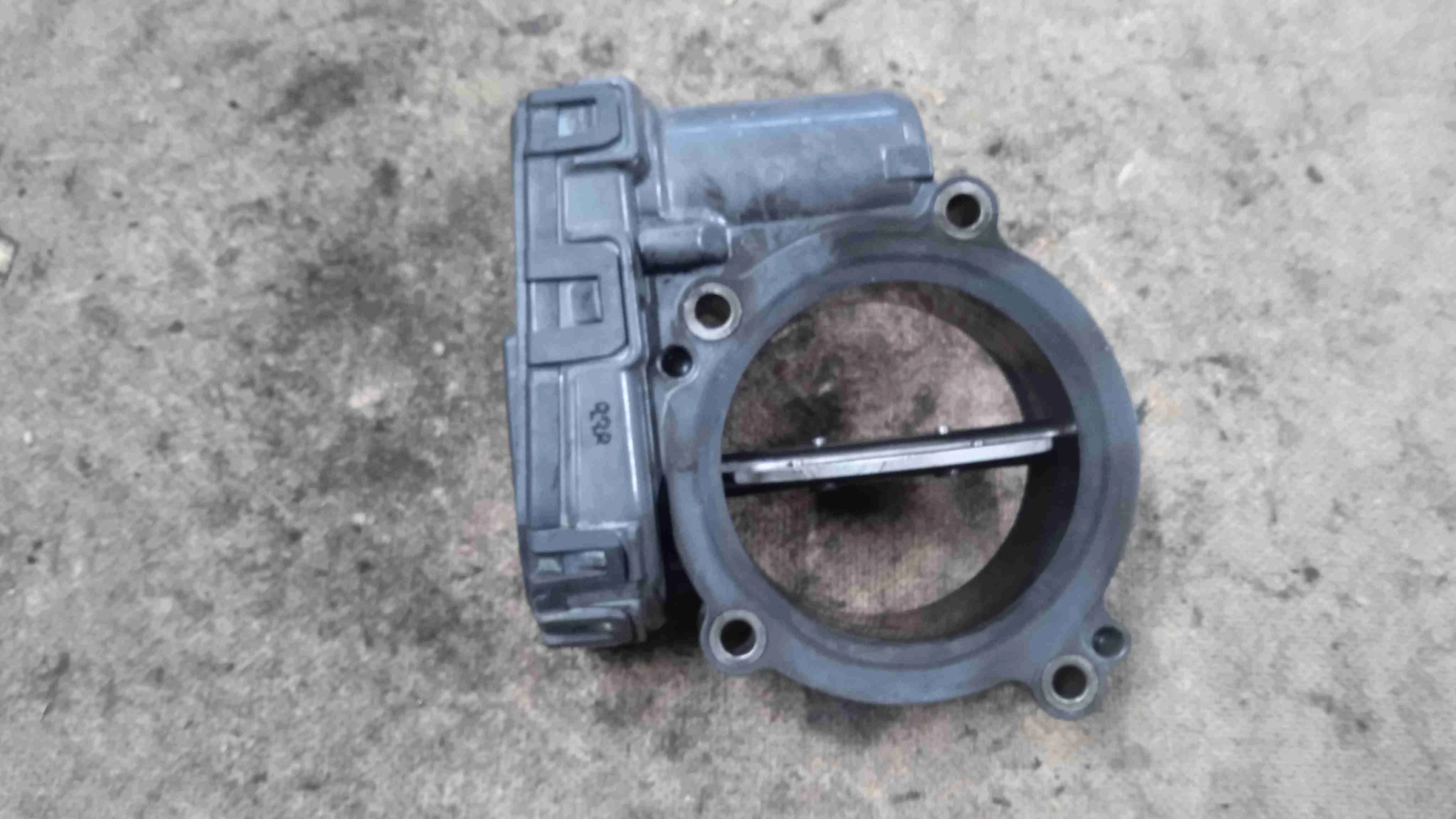 Заслонка дроссельная Mercedes-Benz W639 (2003—2010) A6510900470
 651