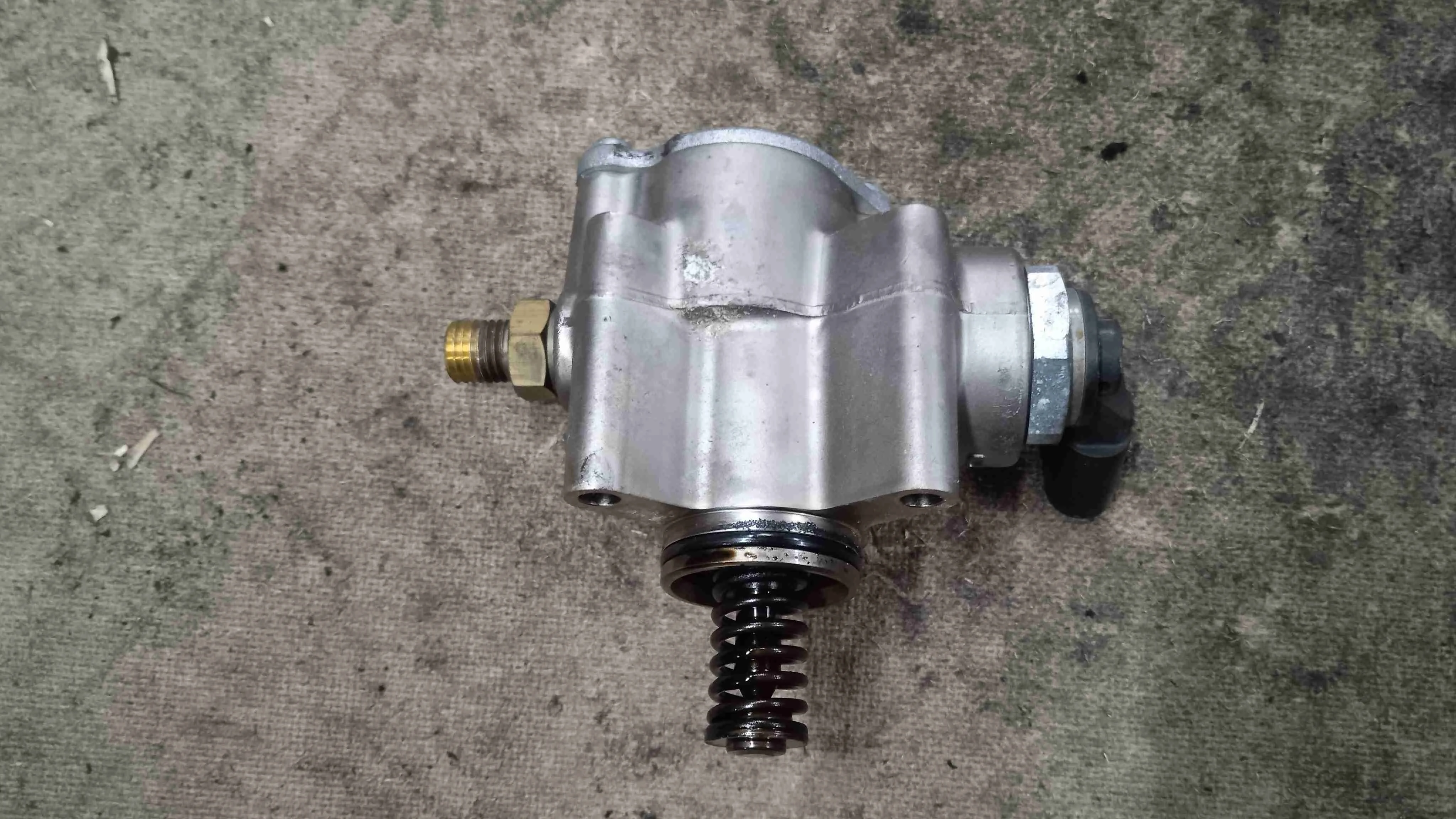ТНВД Volkswagen Mk6 (2008—2012) 03C127025T
; 03C127025R BMY