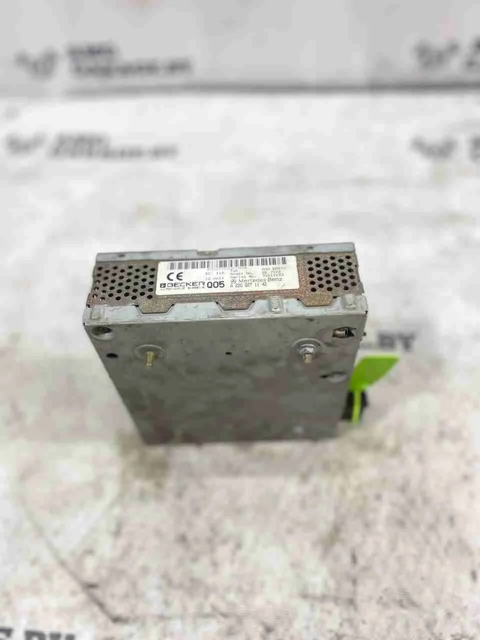 Усилитель музыкальный Mercedes-Benz W220 рестайлинг (2002—2005) A2208271142