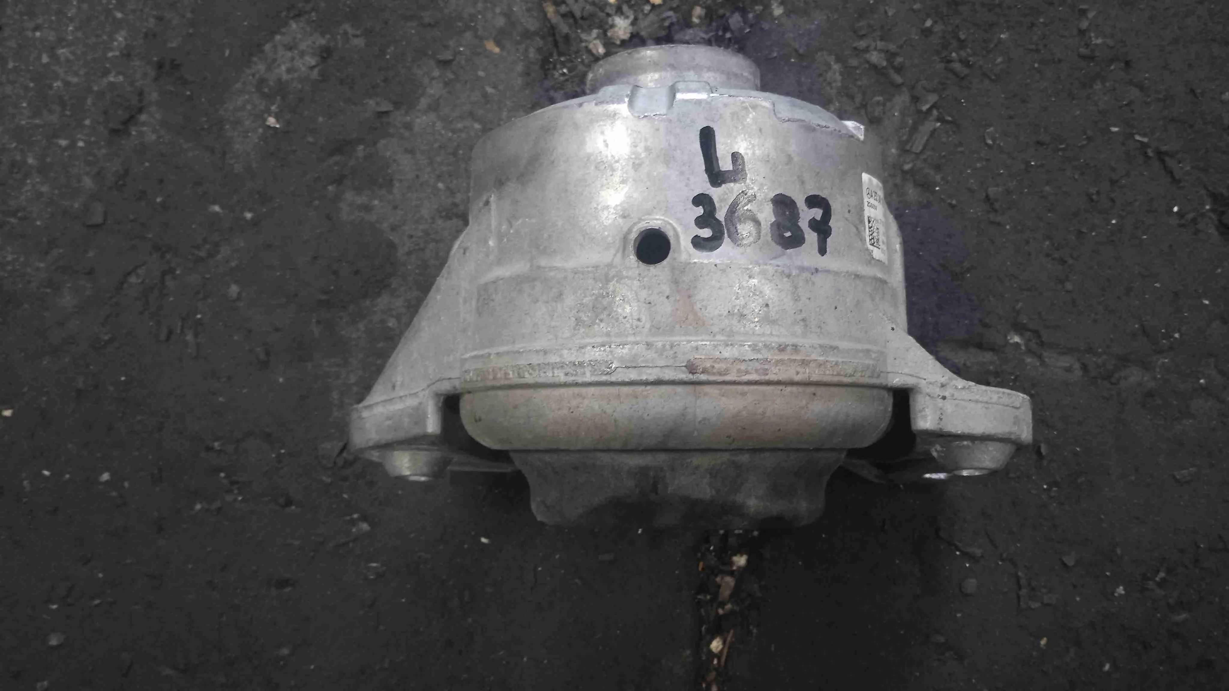 Подушка крепления двигателя Mercedes-Benz X253 рестайлинг (2019—2023) A2532401000
 274920