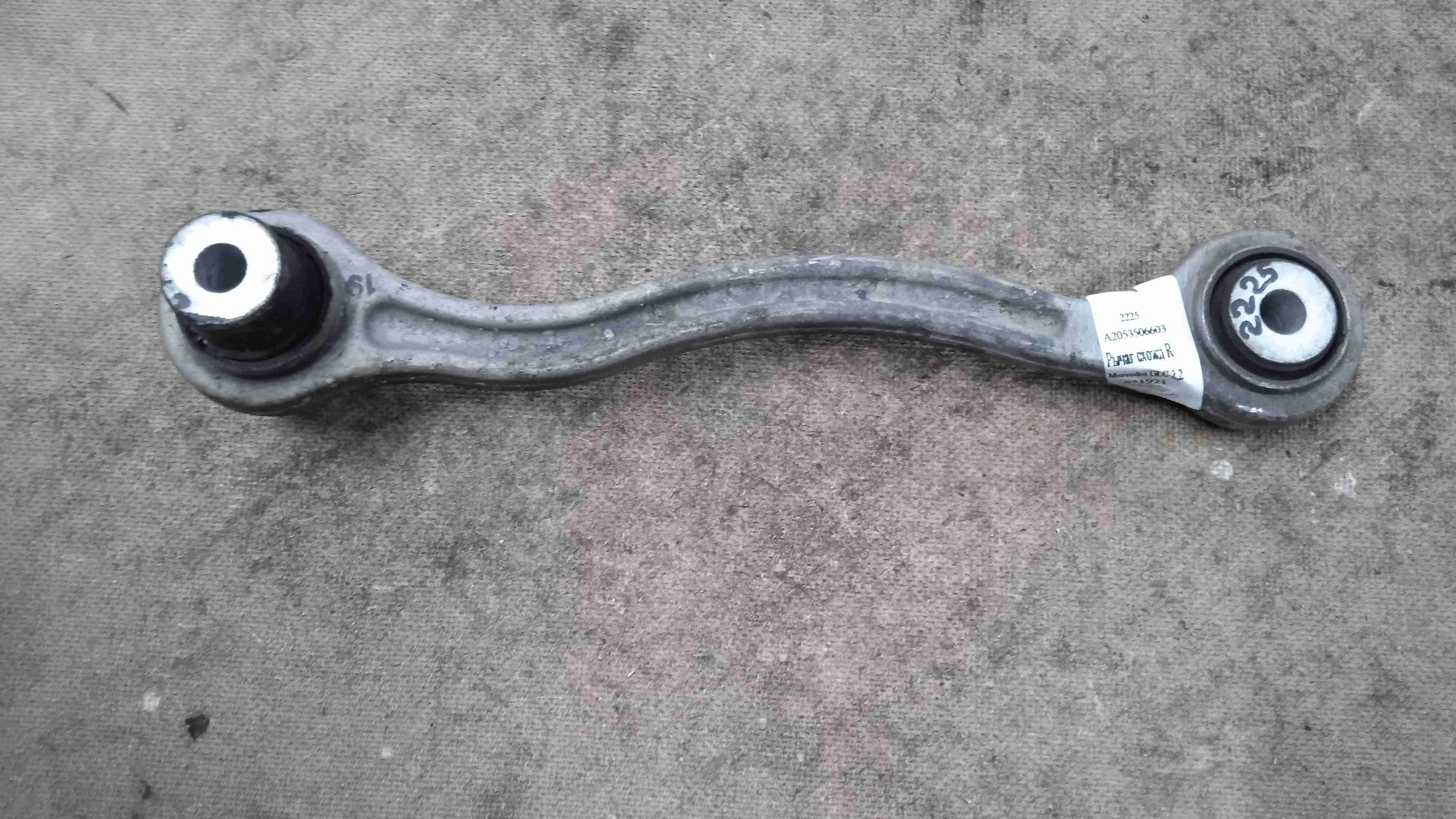 Рычаг передний правый Mercedes-Benz W205/S205/C205/A205 (2014—2018) A2053506603
; A2043500653 274920
