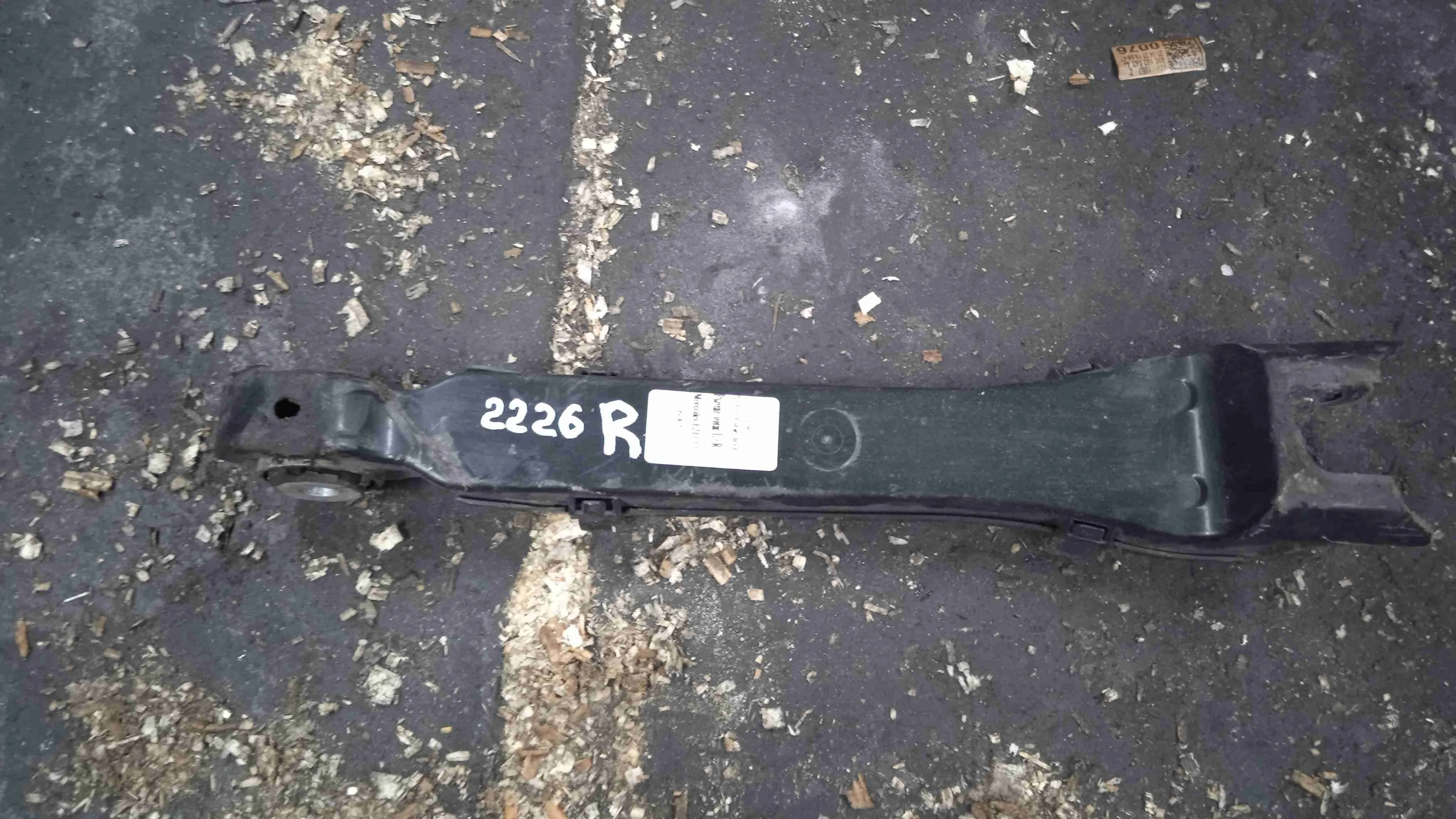 Рычаг задний Mercedes-Benz W205/S205/C205/A205 (2014—2018) A2053506303
; A2043502706 274920