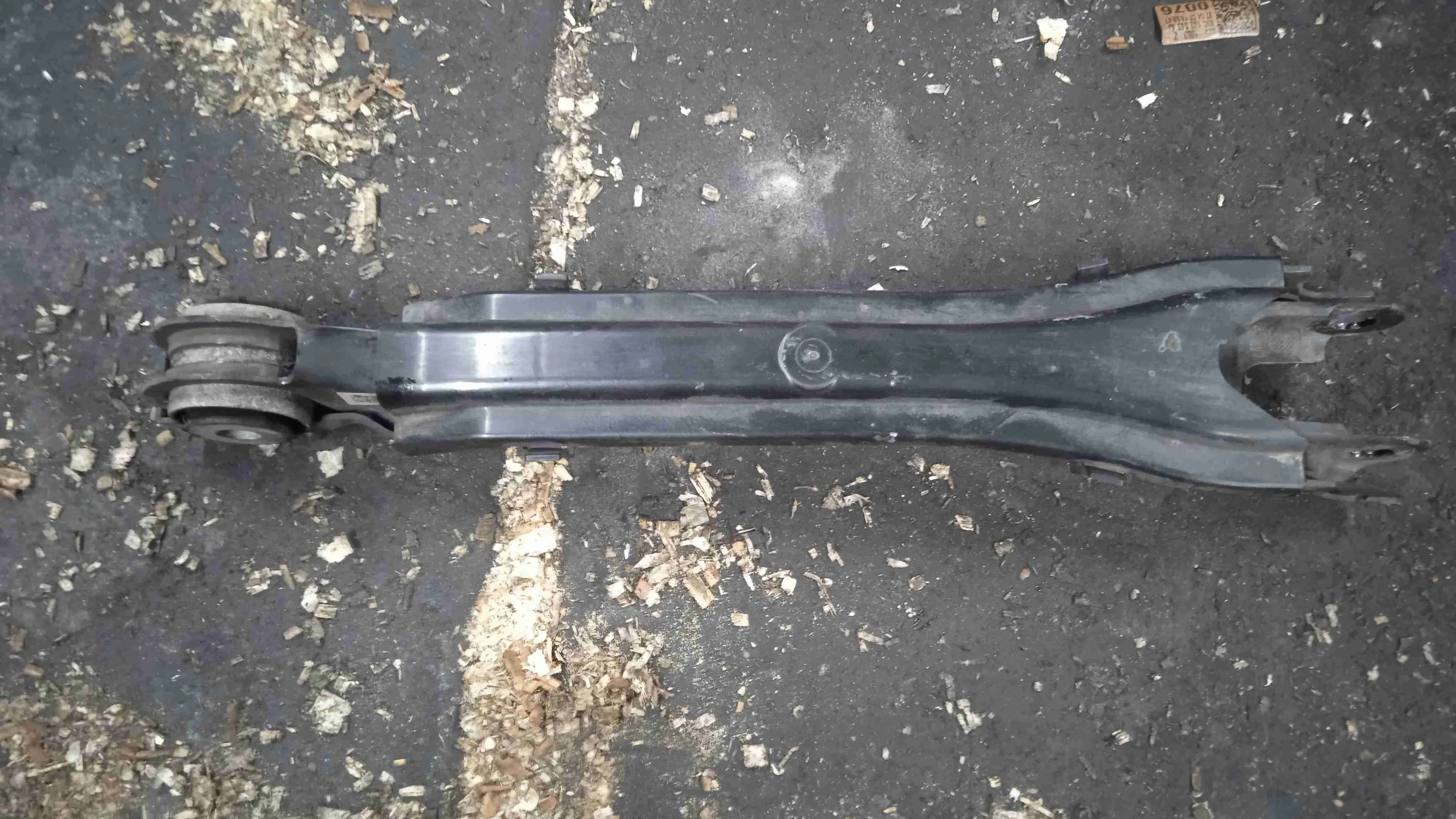 Рычаг задний Mercedes-Benz W205/S205/C205/A205 (2014—2018) A2053506303
; A2043502706 274920