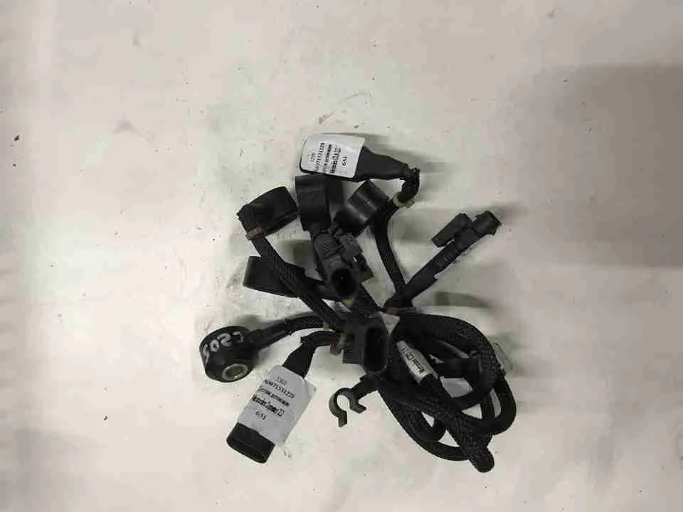 Датчик детонации Mercedes-Benz W906 (2006—2019) A0071531228
 651