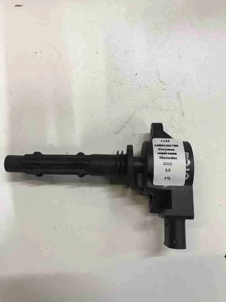 Катушка зажигания Mercedes-Benz W212/S212/C207/A207 (2009—2013) A0001502780
 272