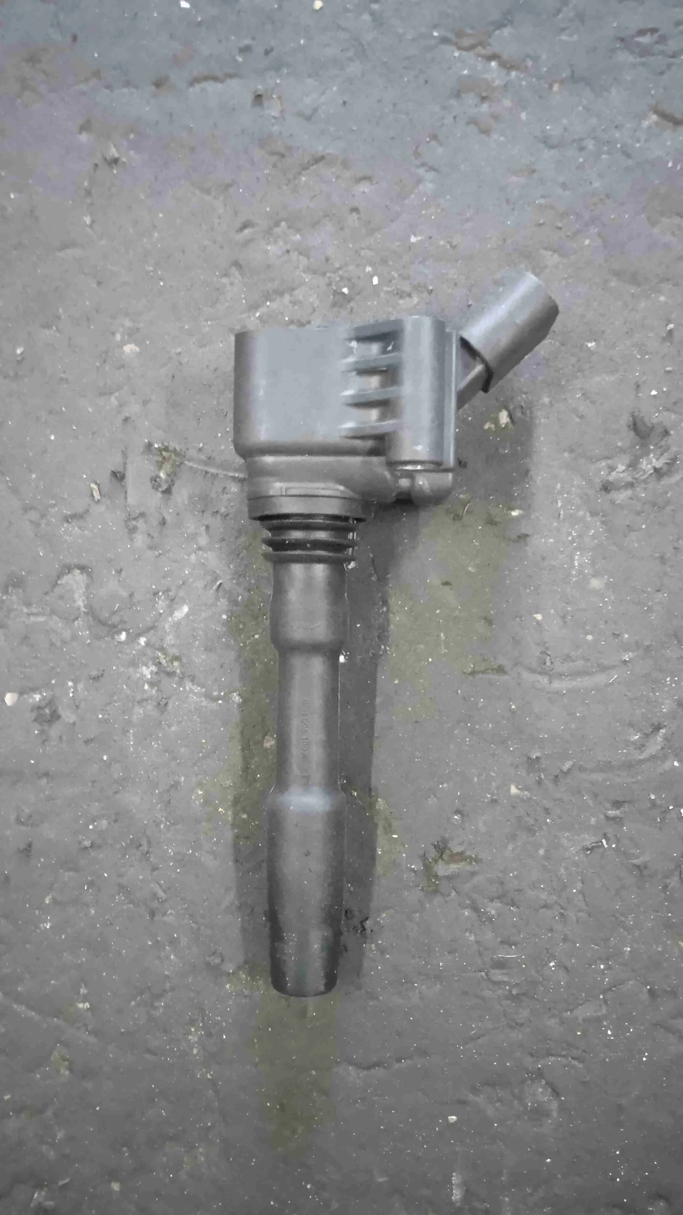 Катушка зажигания Audi B8 рестайлинг (2011—2015) 06H905110E
; 06L905110C; 06L905110D; 06L905110F CJE