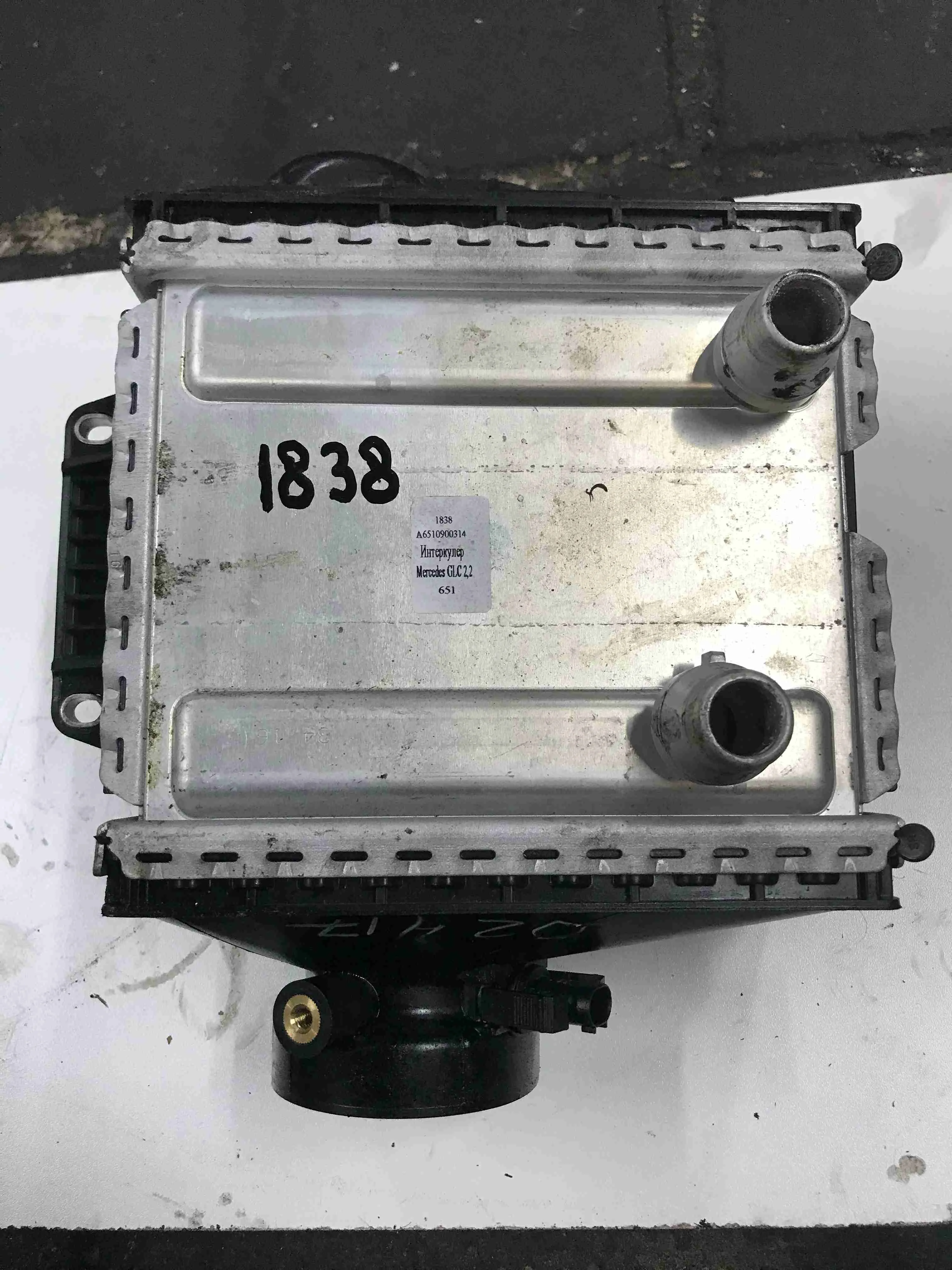 Радиатор интеркулера Mercedes-Benz W205/S205/C205/A205 (2014—2018) A6510900314
 651921