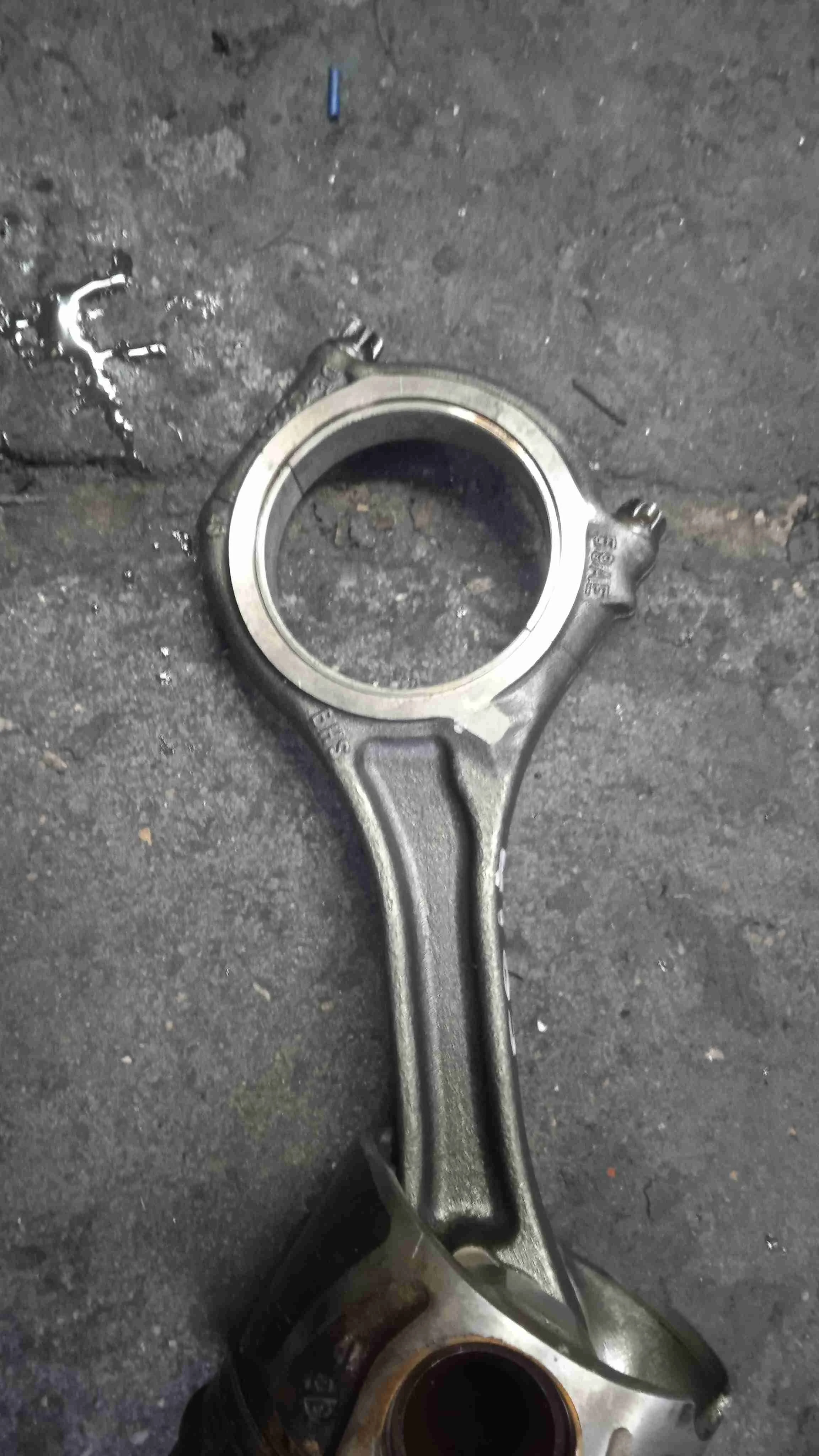 Шатун Volkswagen I (2010—2016) 059198401H
 DDX