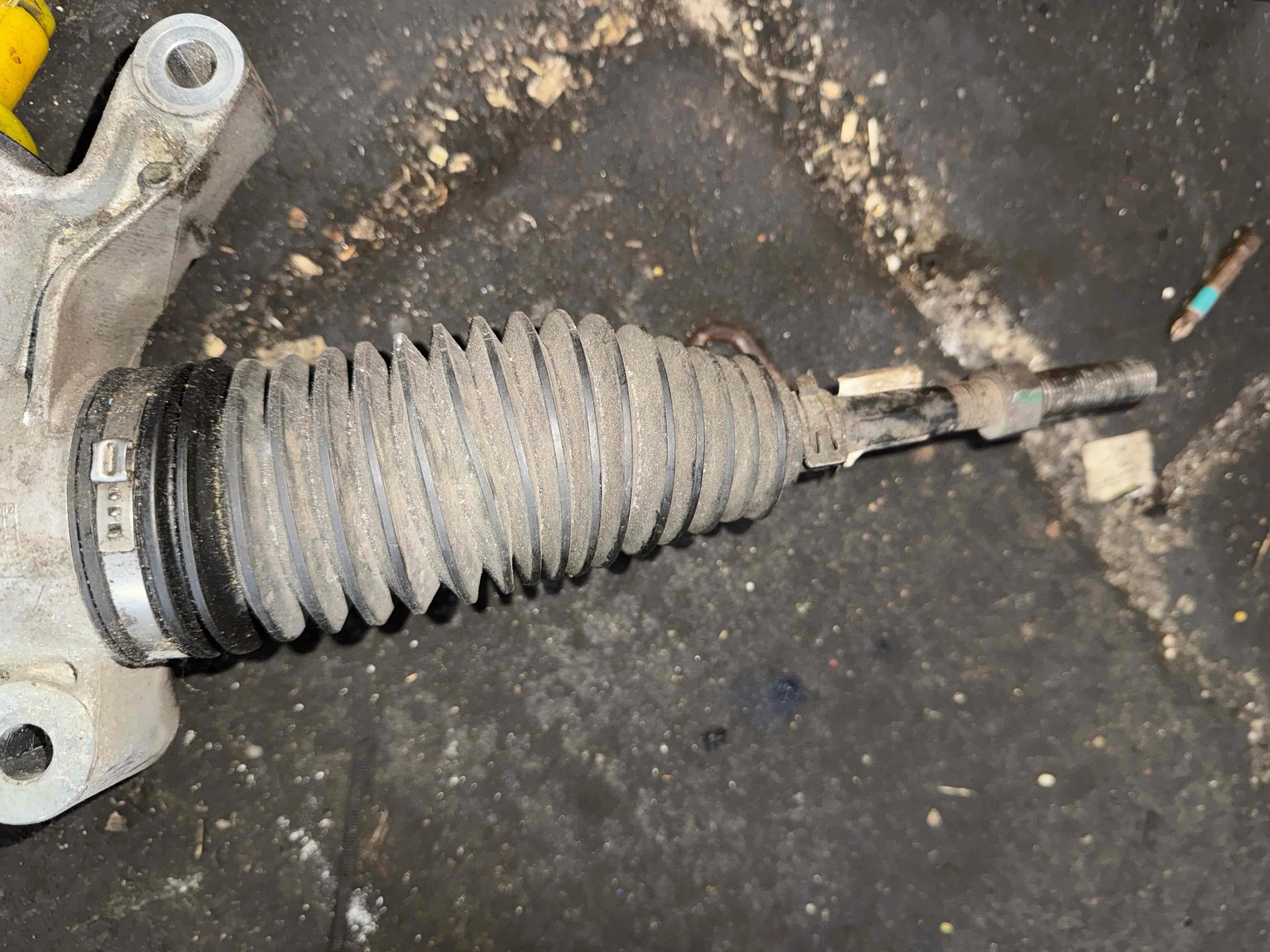 Тяга рулевая Mercedes-Benz W205/S205/C205/A205 (2014—2018) A2054600405
 642