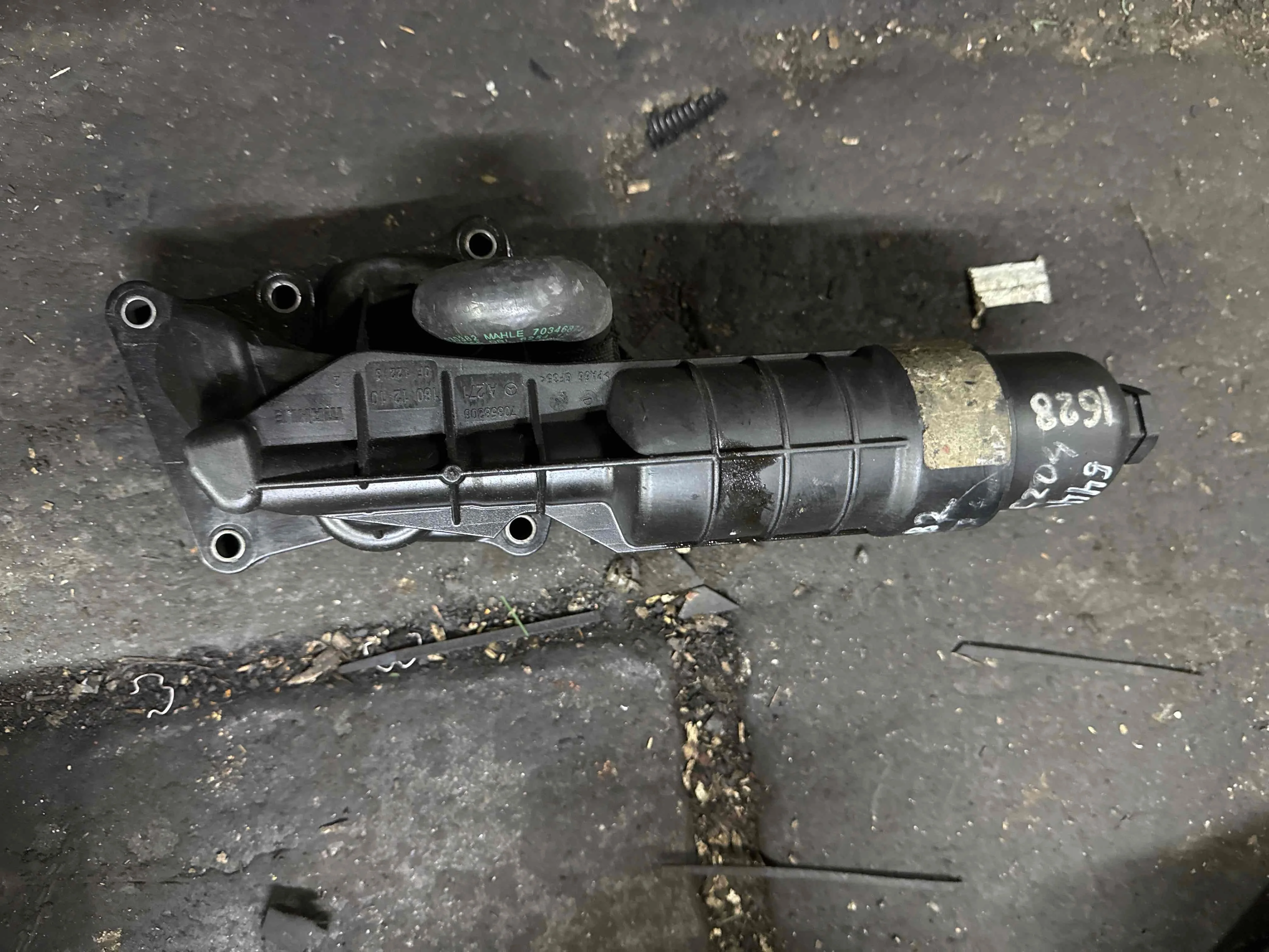 Корпус масляного фильтра Mercedes-Benz W212/S212/C207/A207 (2009—2013) A2711801210
 271860