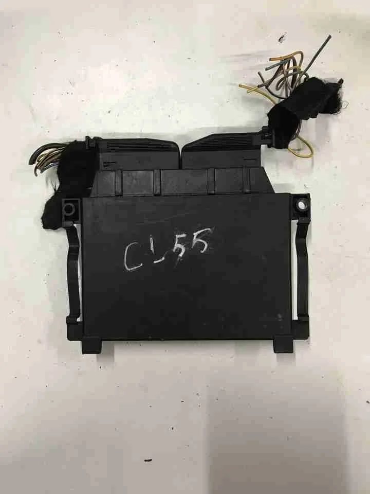 Блок управления парктрониками Mercedes-Benz W220 (1998—2005) A0205455232
; A0335453332 113