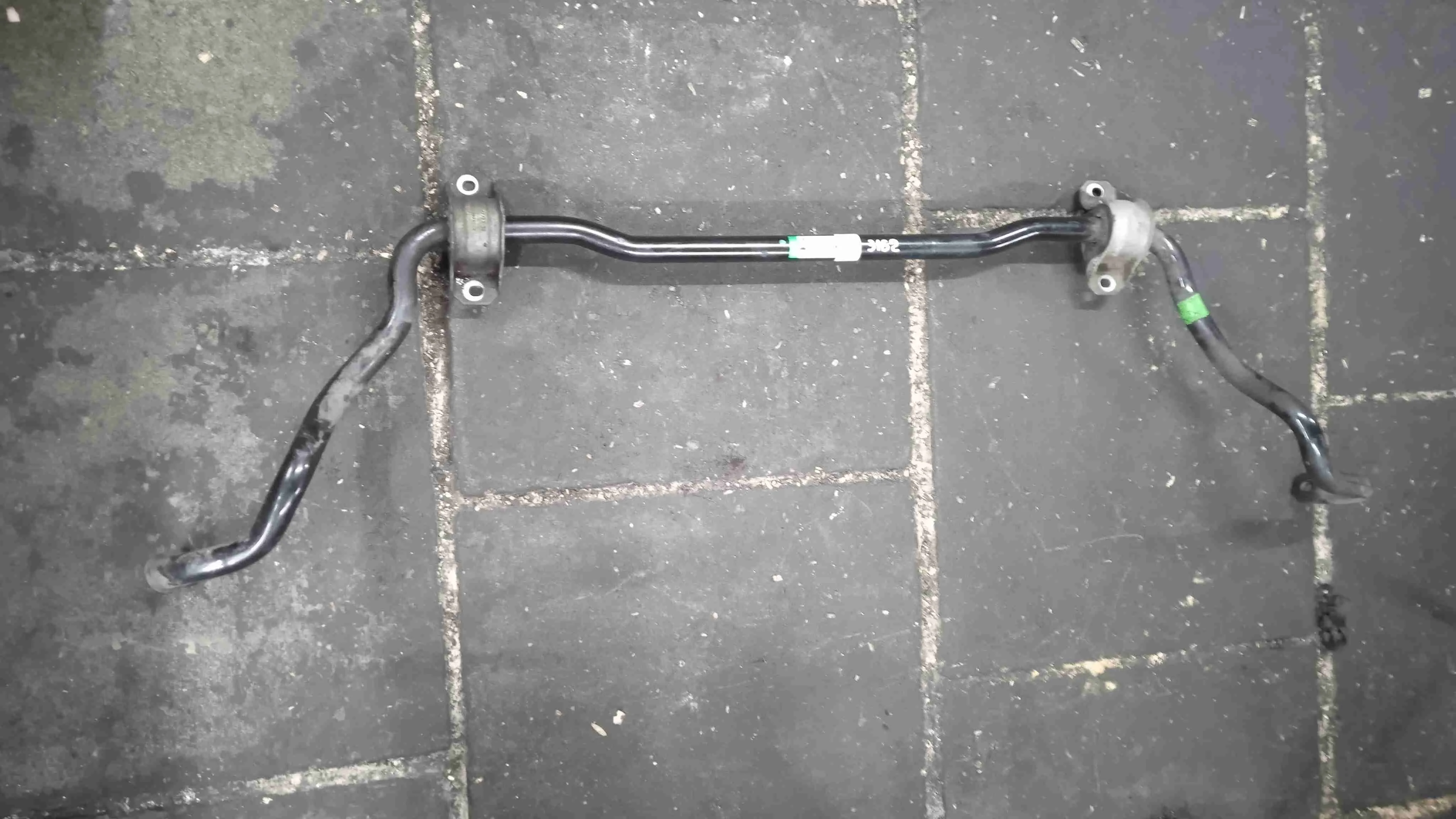 Стабилизатор подвески (поперечной устойчивости) передний BMW F15 (2013—2018) 31356863402
 N57D30B