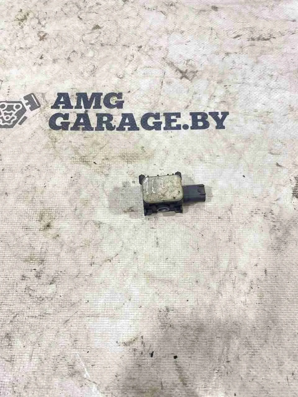 Датчик удара Mercedes-Benz W164 (2005—2008) 0038202926