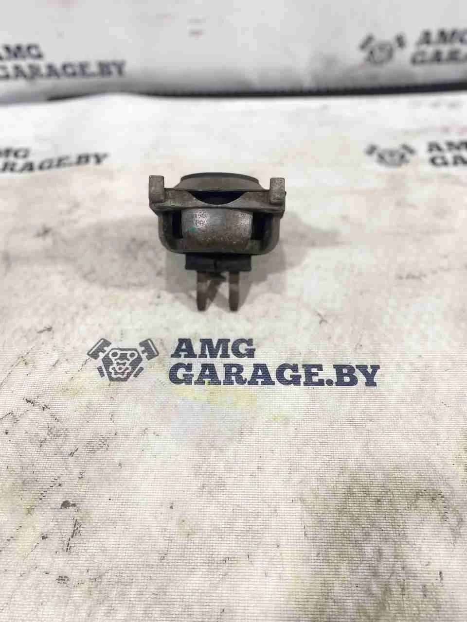 Подушка крепления КПП Mercedes-Benz W166 (2011—2015) A1662401118; 1662401118