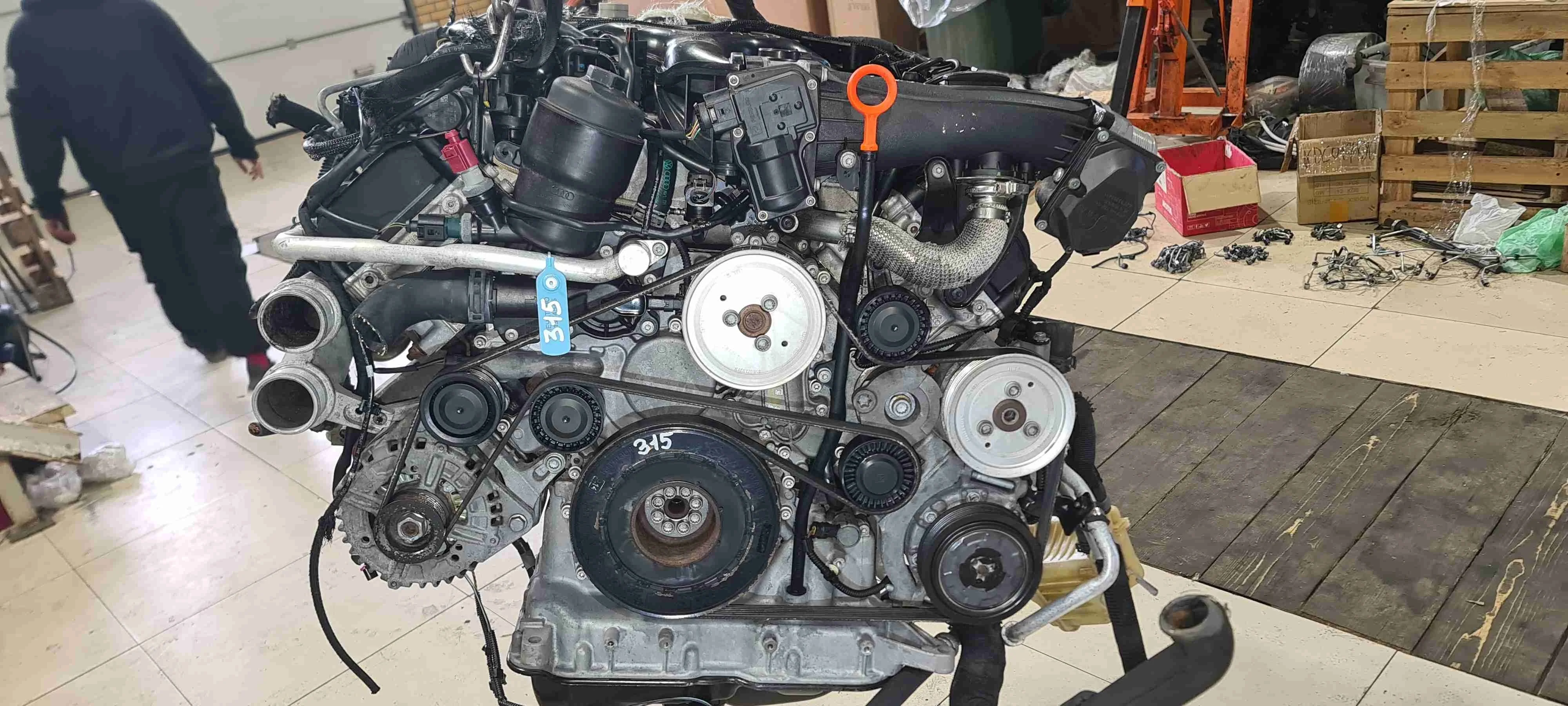 Двигатель Audi 4L рестайлинг (2009—2015) 059100099E; CJG CJG