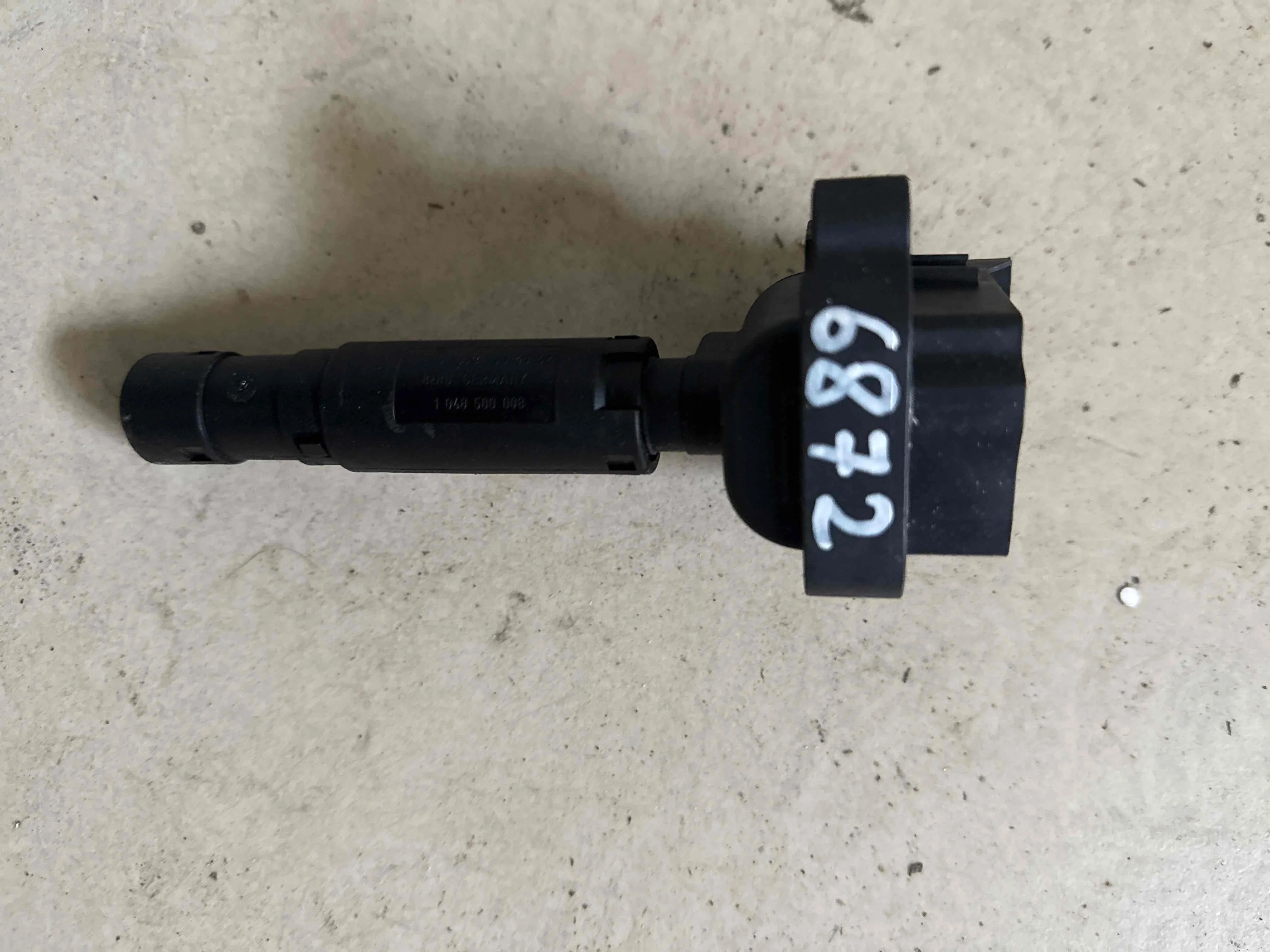 Катушка зажигания Mercedes-Benz W212/S212/C207/A207 (2009—2013) A0001502580
 271860