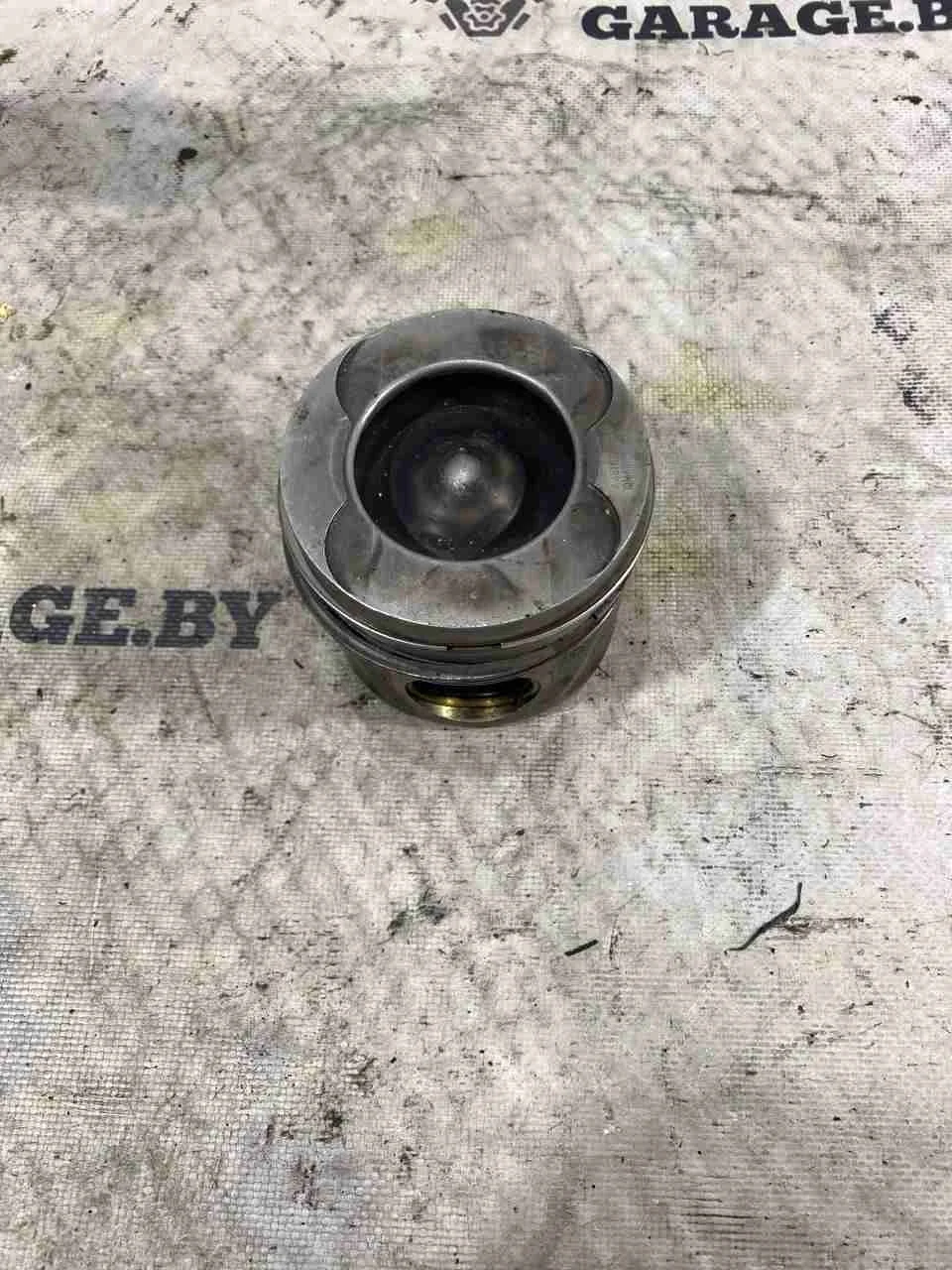 Поршень Mercedes-Benz W212/S212/C207/A207 рестайлинг (2013—2016) A6510301017