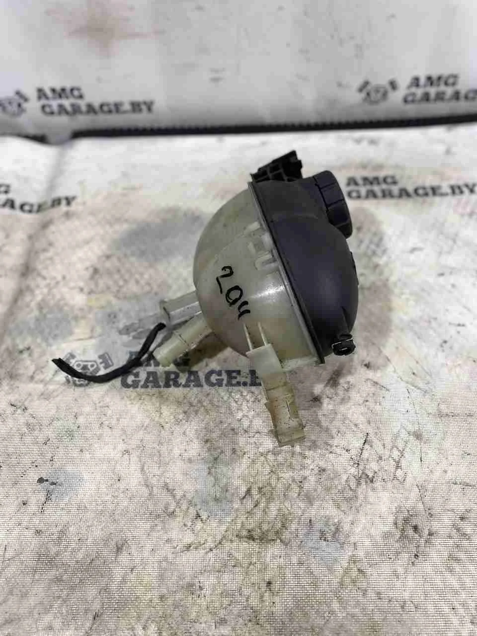 Бачок расширительный Mercedes-Benz W204/S204 (2006—2011) A2045000549