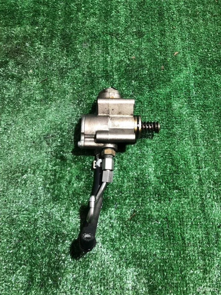 Насос топливный Volkswagen Touareg BHK 3.6 VAG