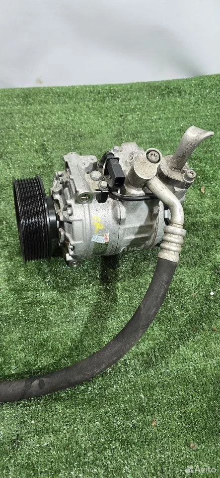 Компрессор кондиционера Touareg 3.6 BHK VAG