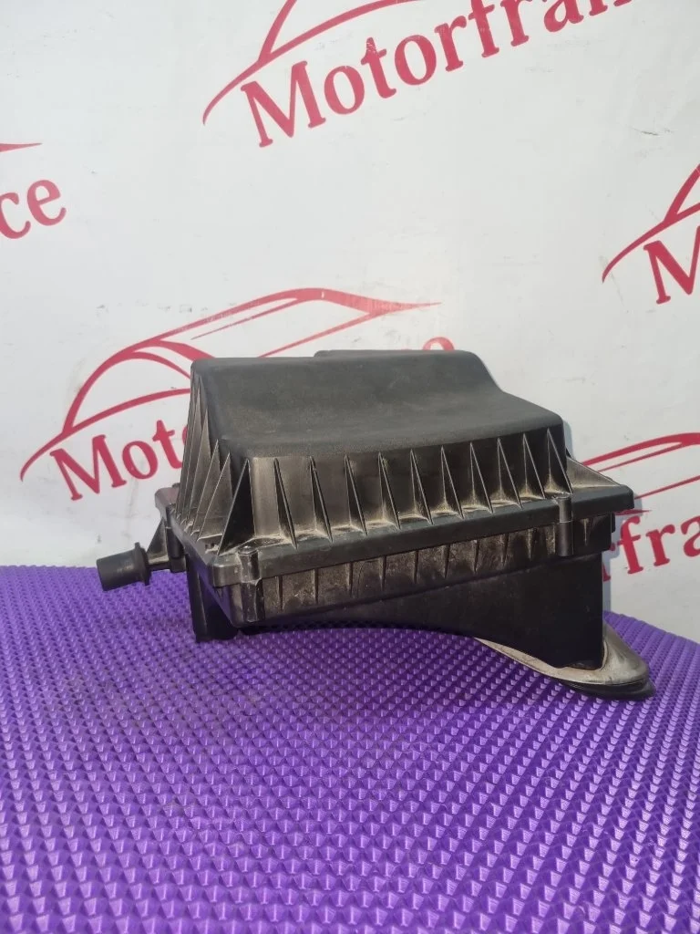 Корпус воздушного фильтра Opel Astra 2013 13272759 J A16XER