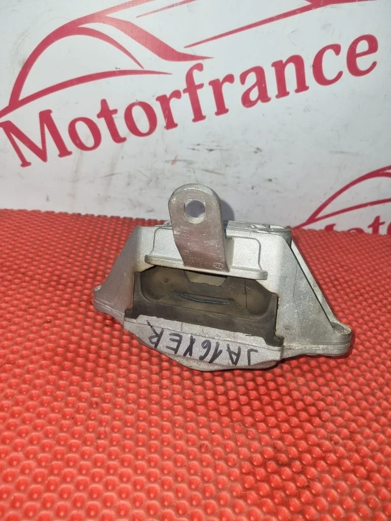 Опора двигателя Opel Astra 2013 13287953 J A16XER, левая