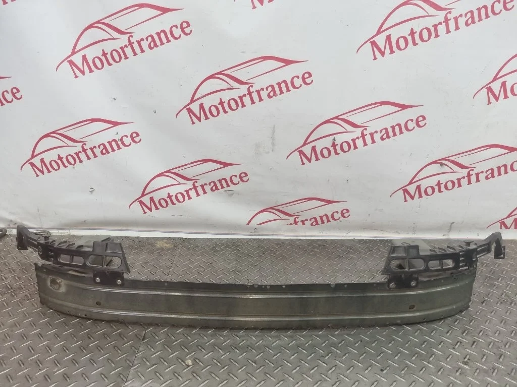 Усилитель бампера Opel Astra 2013 13259739 J A16XER, передний