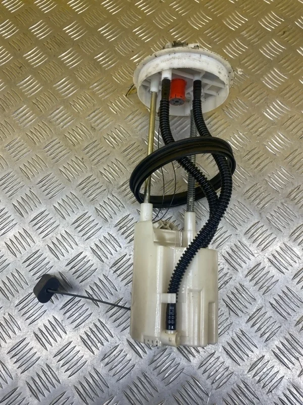 Корпус топливного насоса Nissan Navara (D40) 2004-2015 2008 25060EB30A ПИКАП 2.5 D YD25DDTI