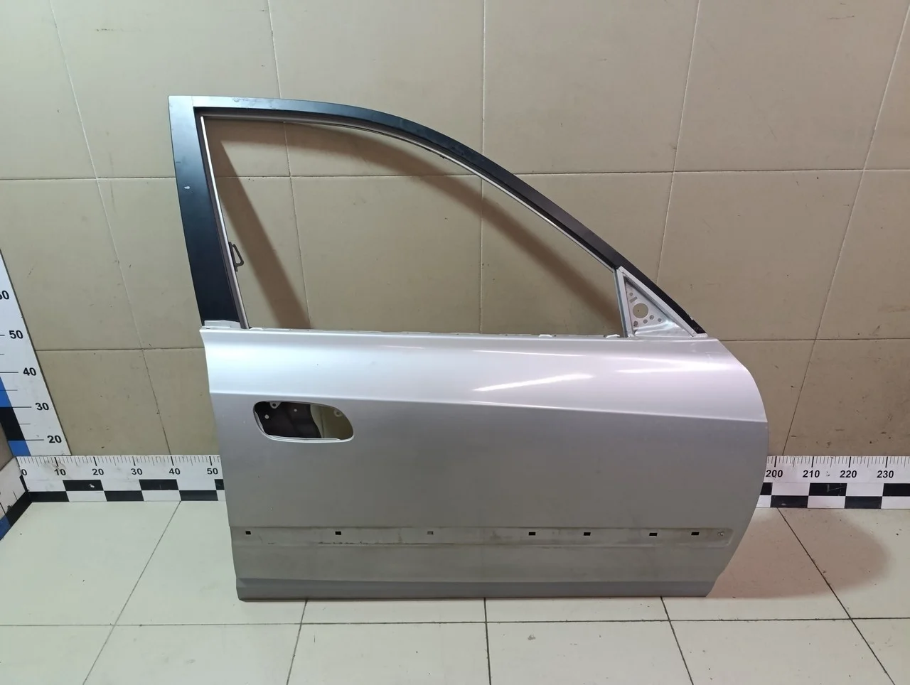 Дверь передняя правая Elantra 2000-2005