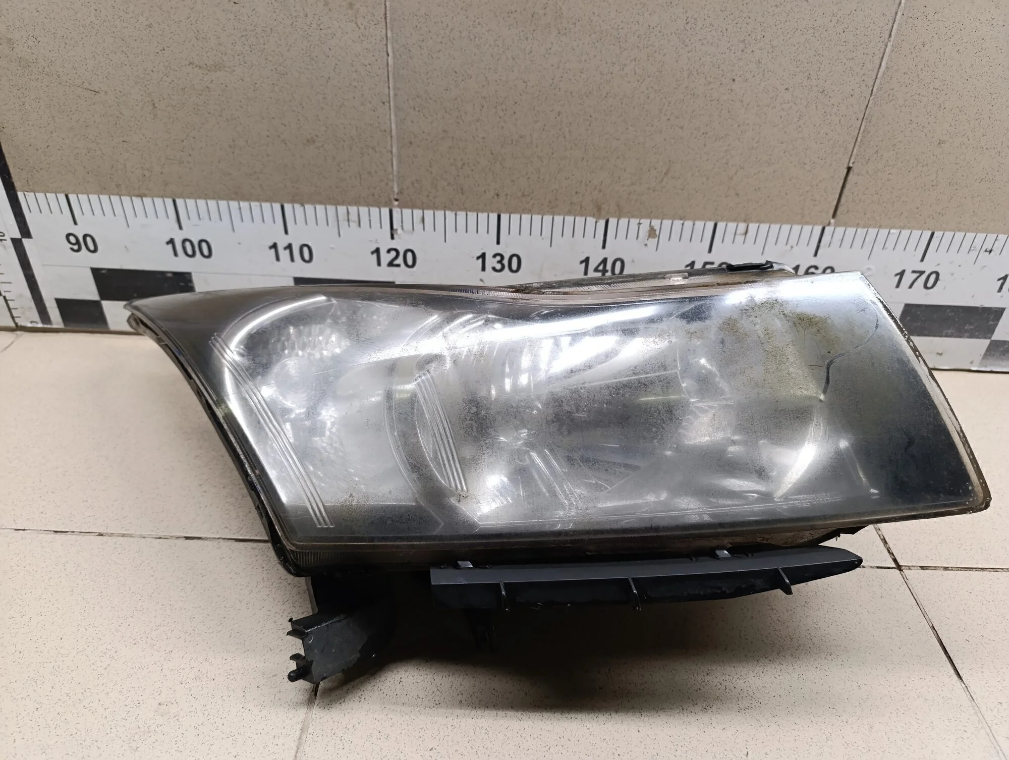 Фара правая Cruze 2009-2016