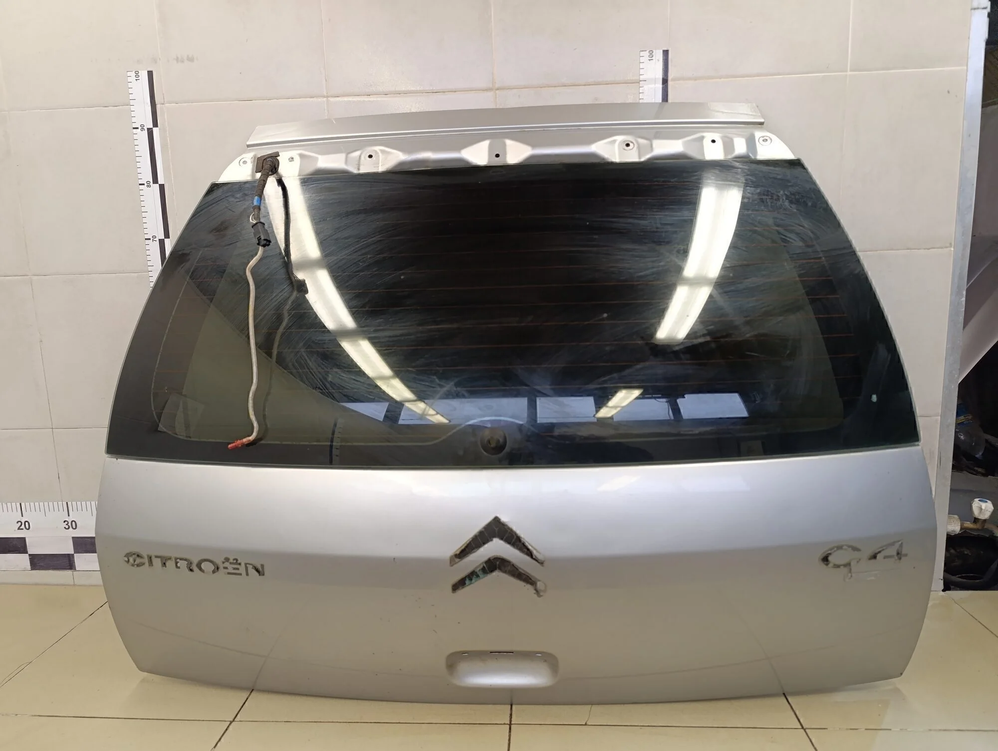 Дверь багажника со стеклом C4 2005-2011