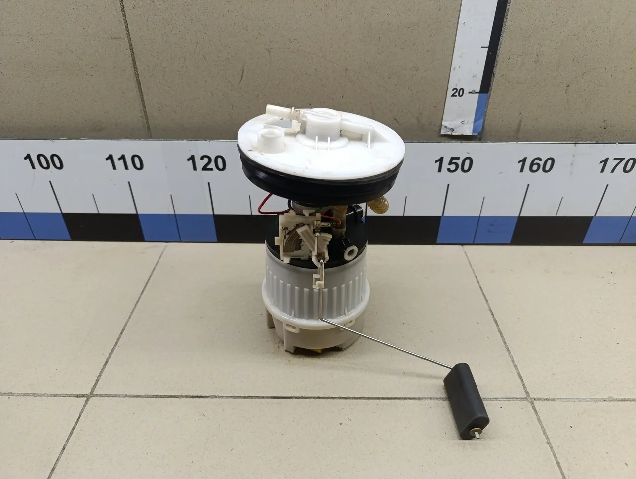 Насос топливный электрический Focus II 2005-2008