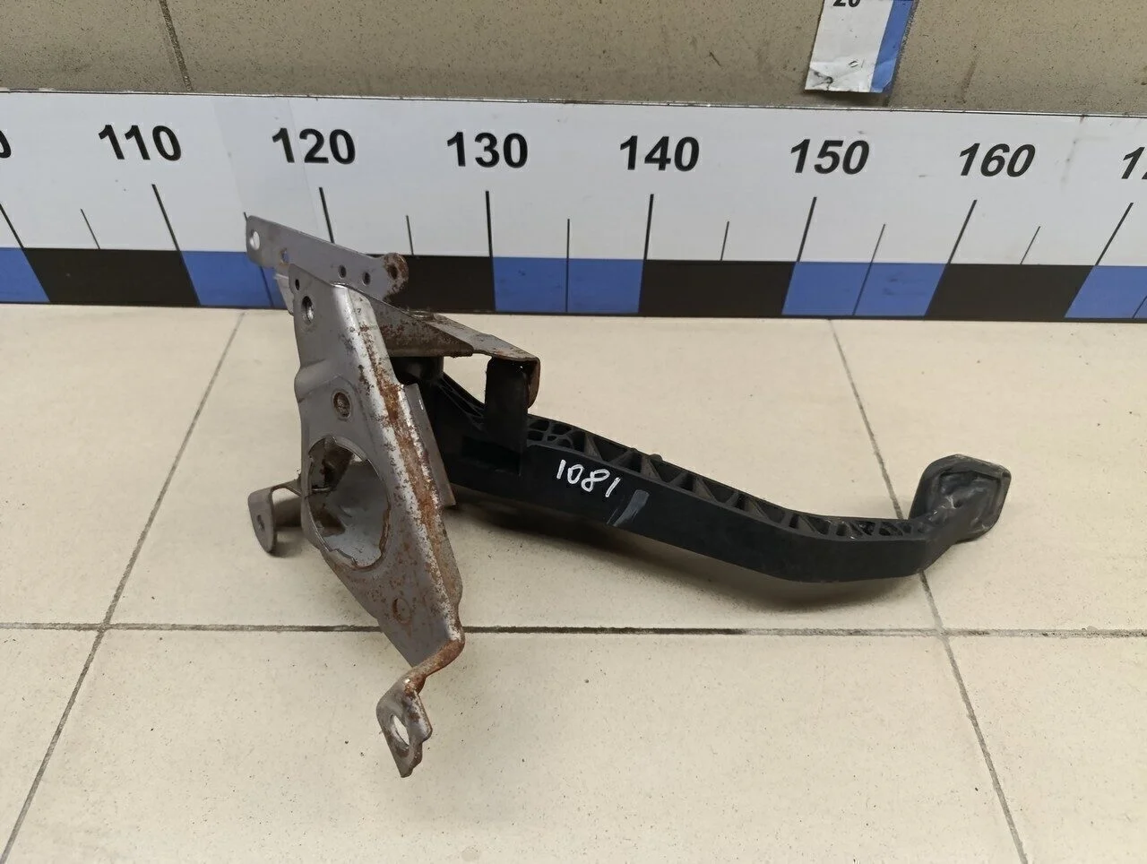 Педаль сцепления Focus II 2005-2008