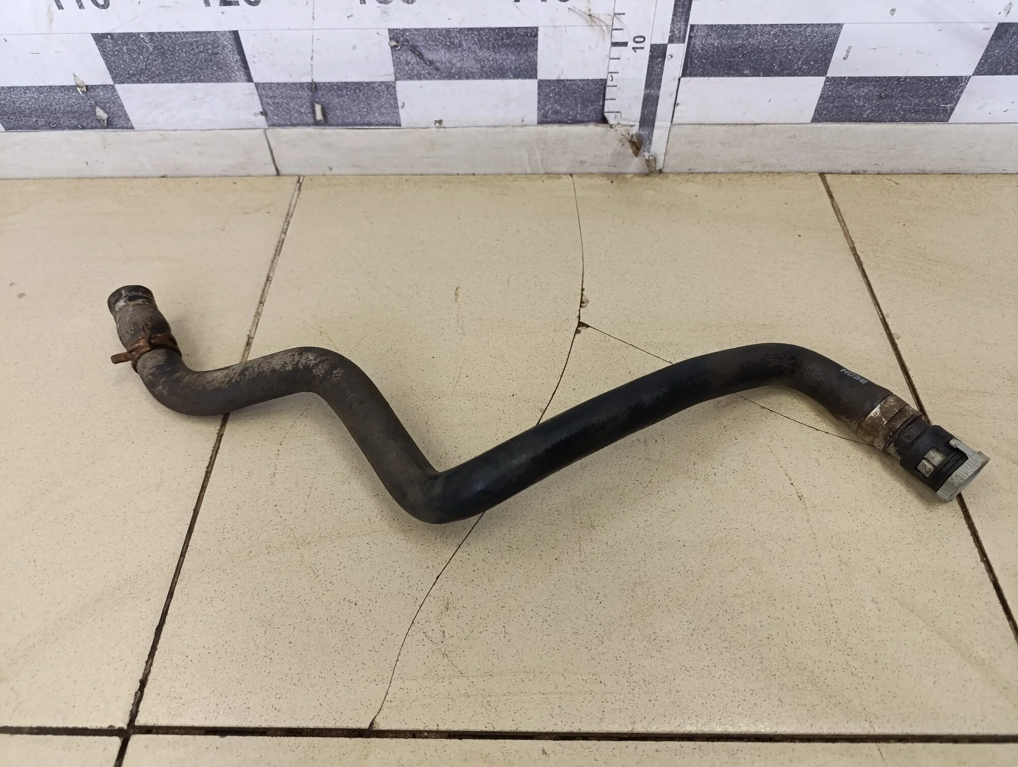 Патрубок отопителя Focus II 2005-2008